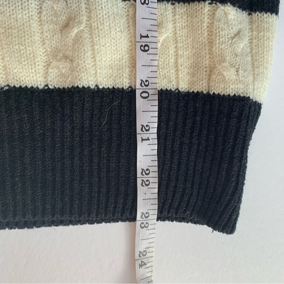 Bluenotes Ladies Medium Black and White Stripped Sweater - Picture 6 of 7